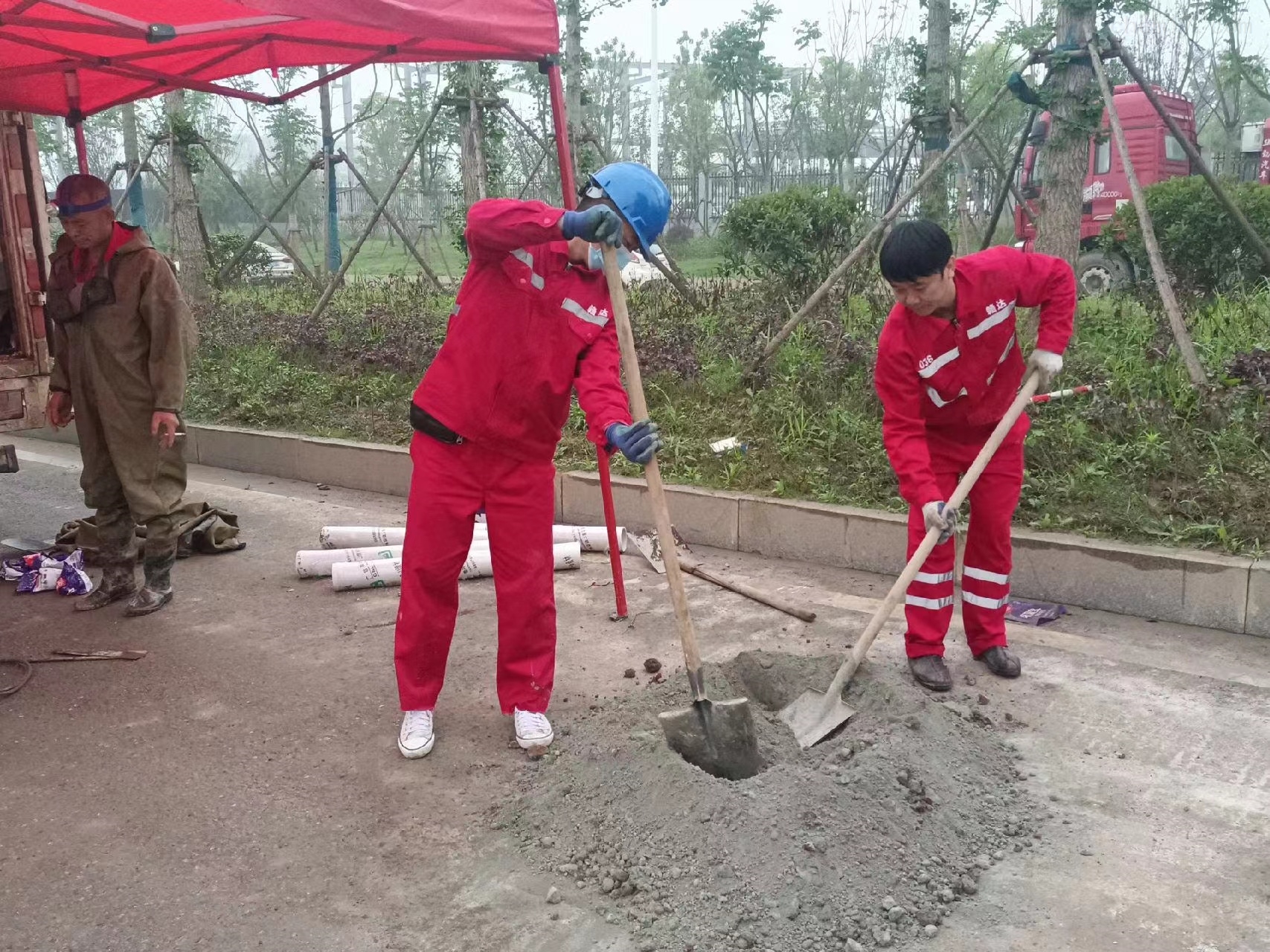奉新管道疏通哪家好】及时进行市政管道清淤